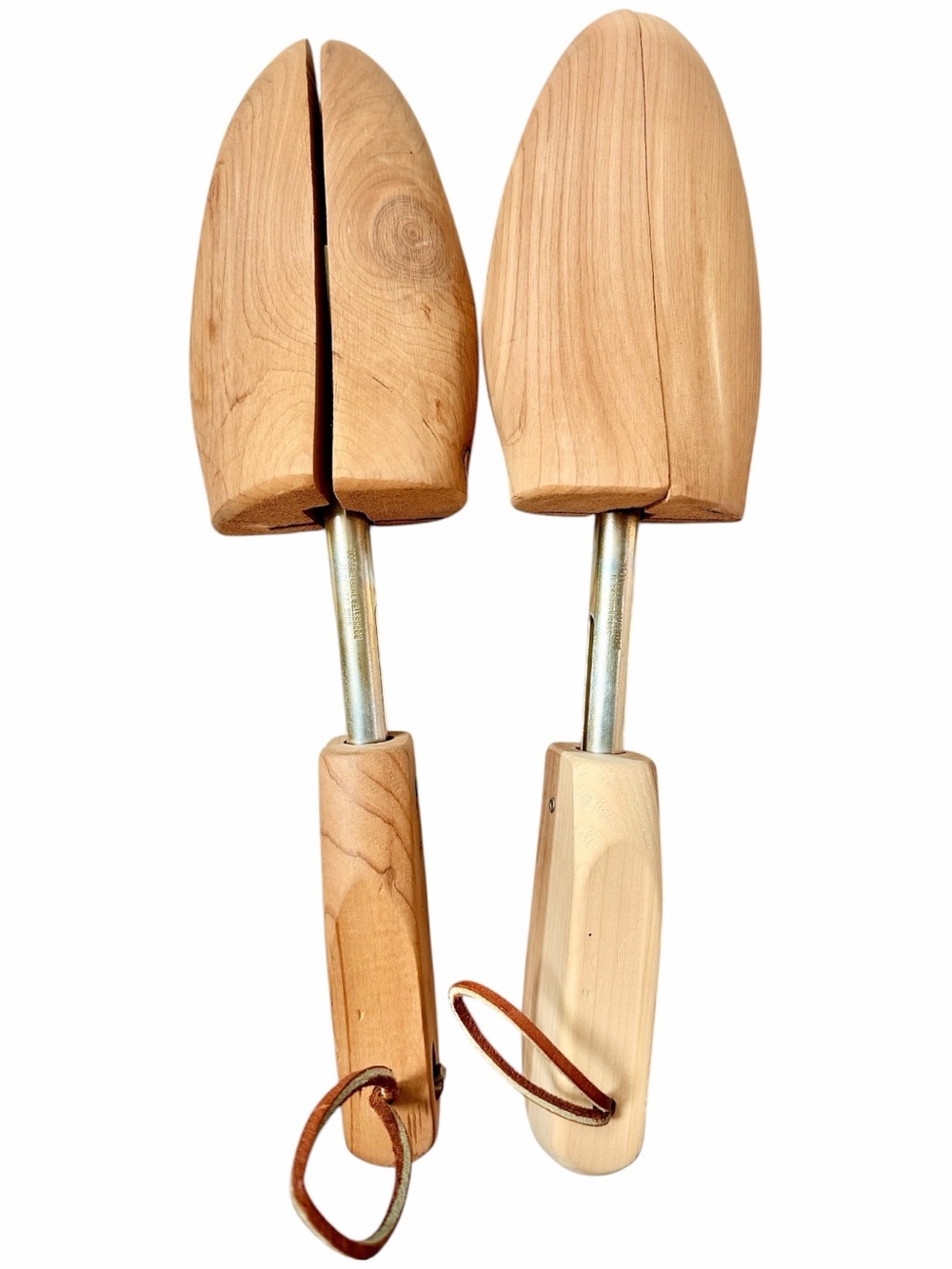 Vtg Rochester Shoe Tree Co Aromatic Red Cedar Shoe Keepers Men’s size M USA